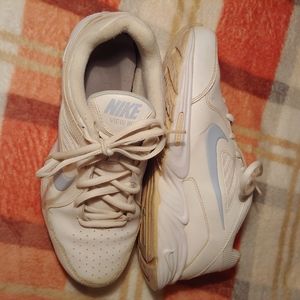 Nike | Vintage View III off white baby blue Y2K athletic sneakers  8